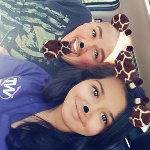 Meet your Posher, Alexis